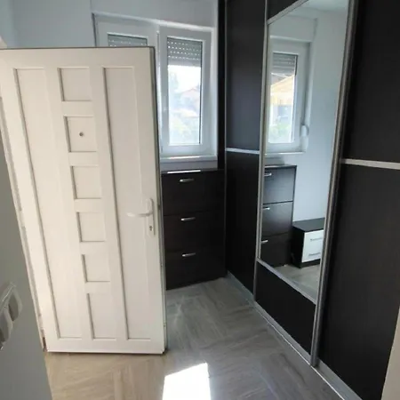 Gemuetliche Einzimmerwohnung Kristijan Apartman *