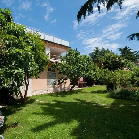 Gemuetliche Einzimmerwohnung Kristijan Apartman